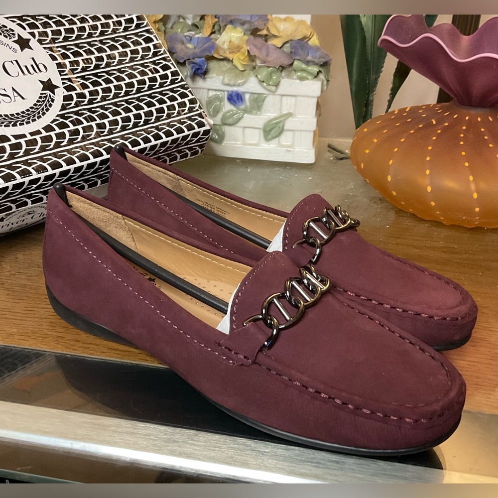 DRIVERS CLUB USA LEATHER CHAIN DETAIL DRIVING LOAFERS SZ 7